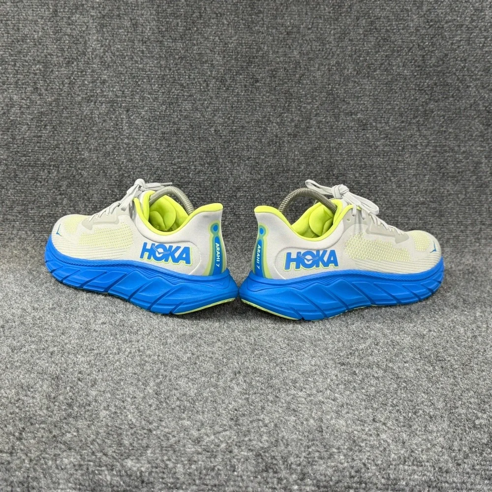 Hoka One One hoka one